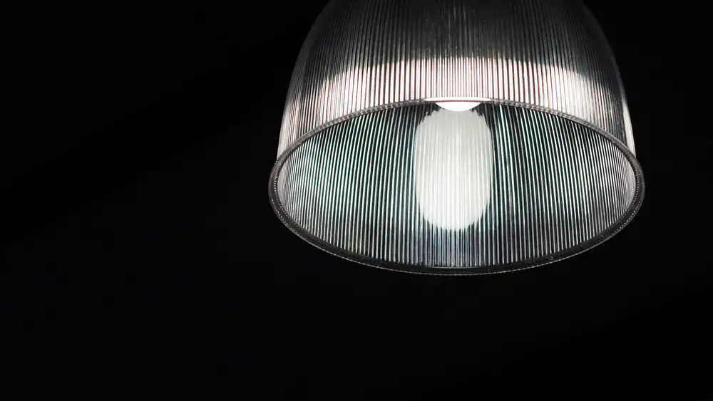 Pendant glass lighting fixtures
